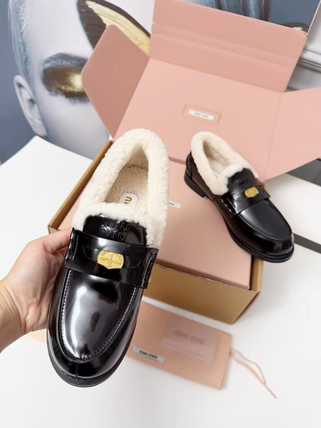 M1UM1U 高品質ウールカジュアルシューズ【50％割引+送料無料】