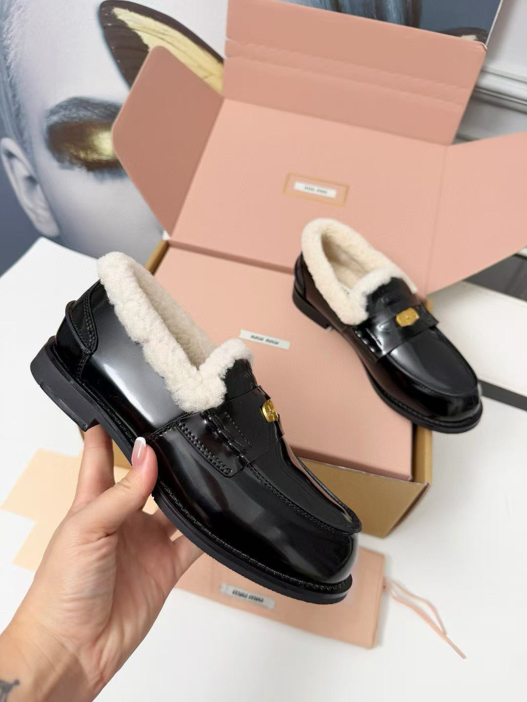 M1UM1U 高品質ウールカジュアルシューズ【50％割引+送料無料】