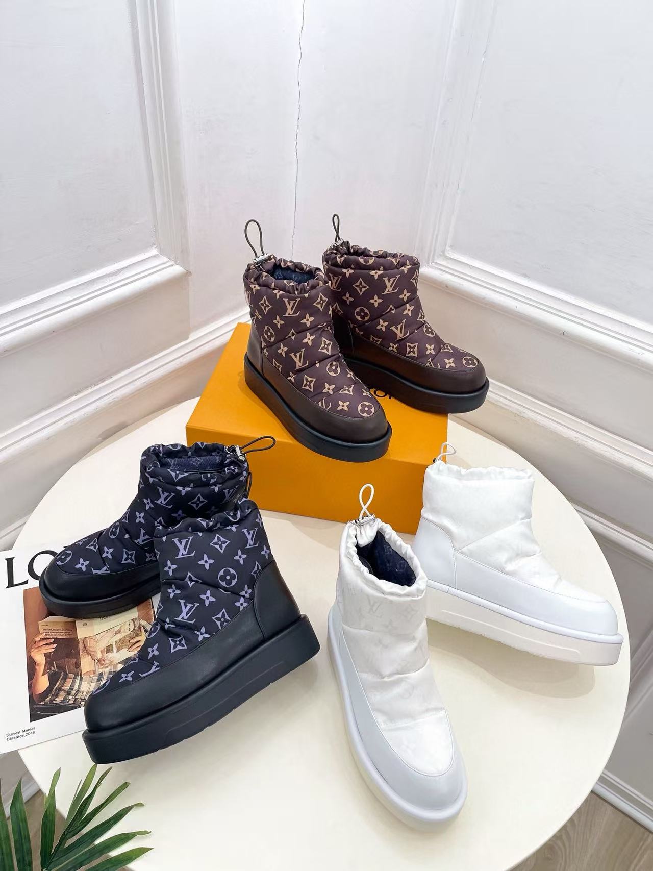 LVの高品質プリントスノーブーツ【50％割引+送料無料】