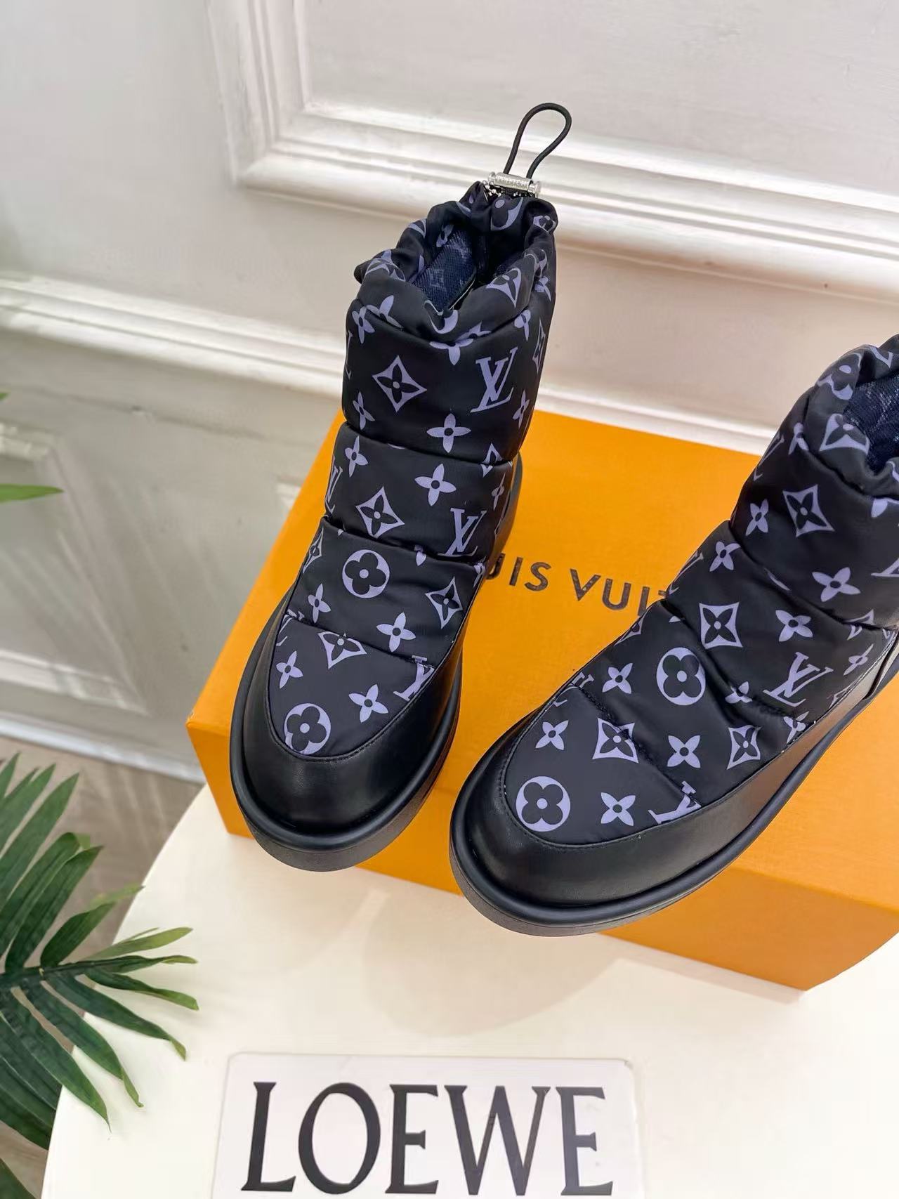 LVの高品質プリントスノーブーツ【50％割引+送料無料】