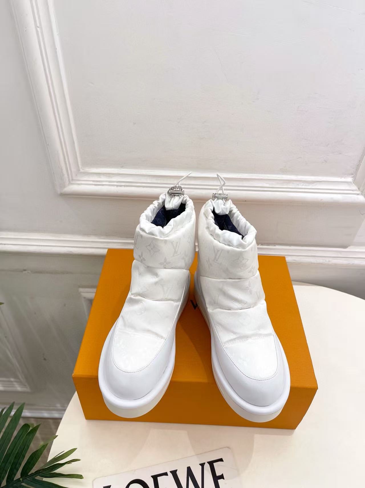 LVの高品質プリントスノーブーツ【50％割引+送料無料】