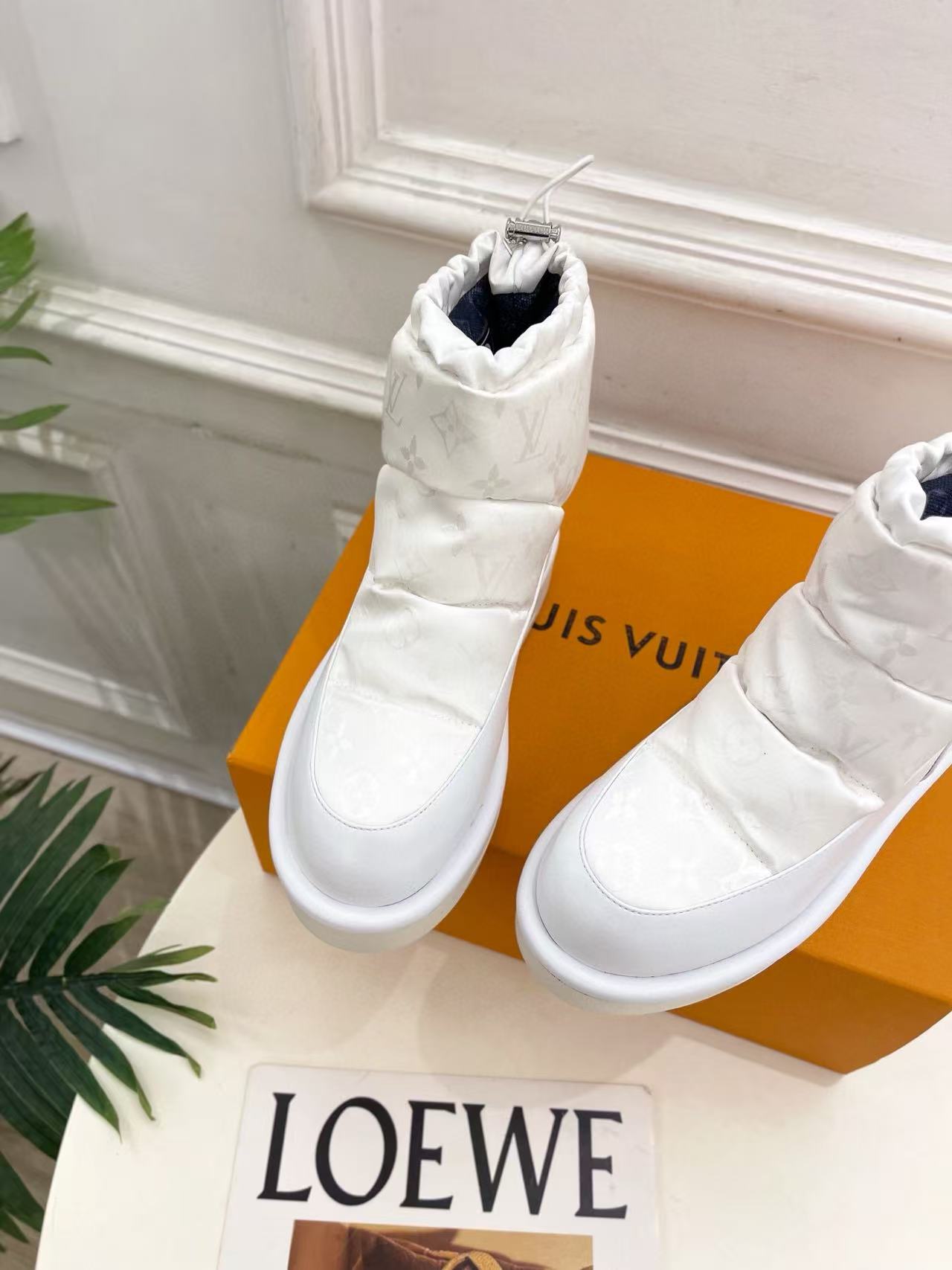 LVの高品質プリントスノーブーツ【50％割引+送料無料】