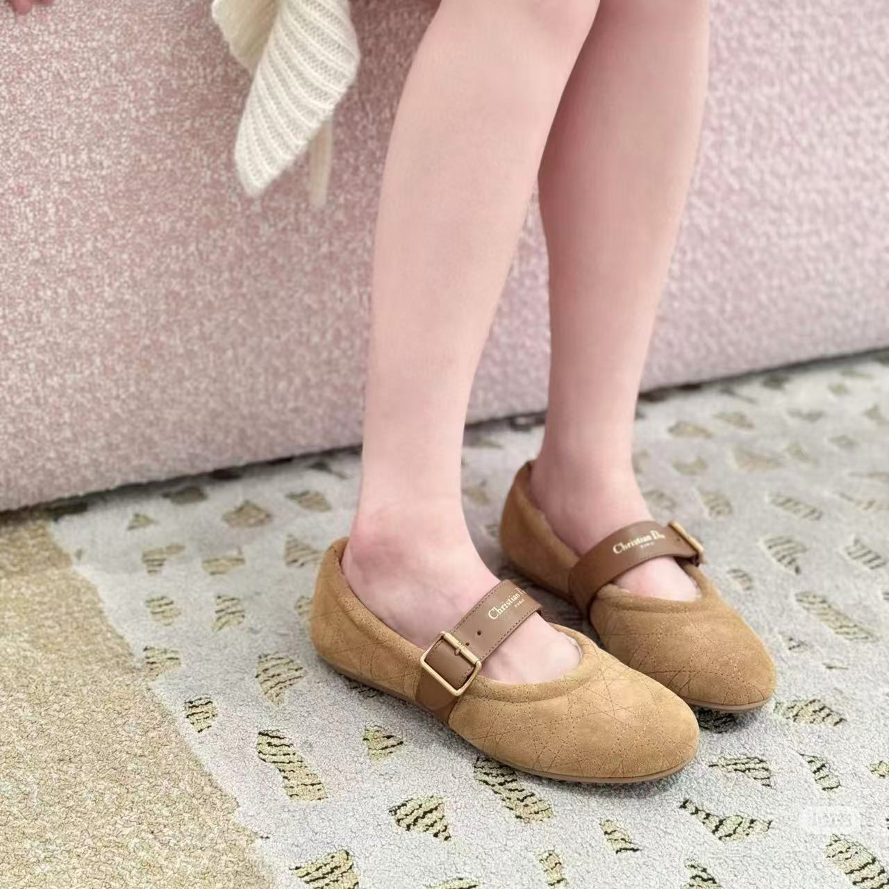 DIOR 高品質チェック柄ウールフラットシューズ【50％割引+送料無料】