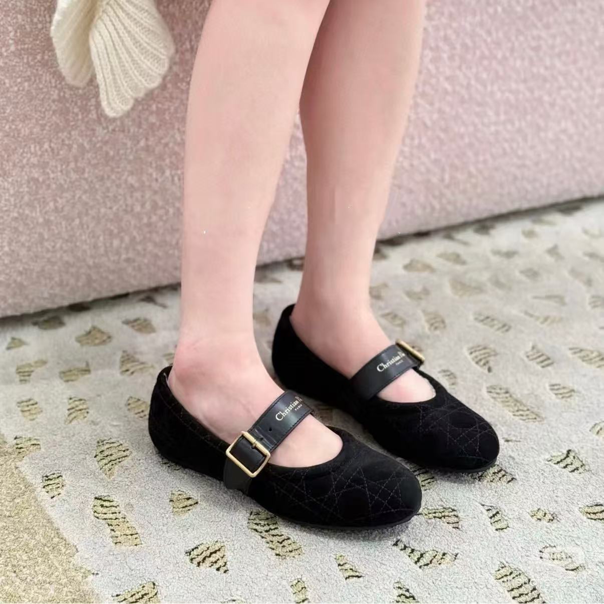 DIOR 高品質チェック柄ウールフラットシューズ【50％割引+送料無料】