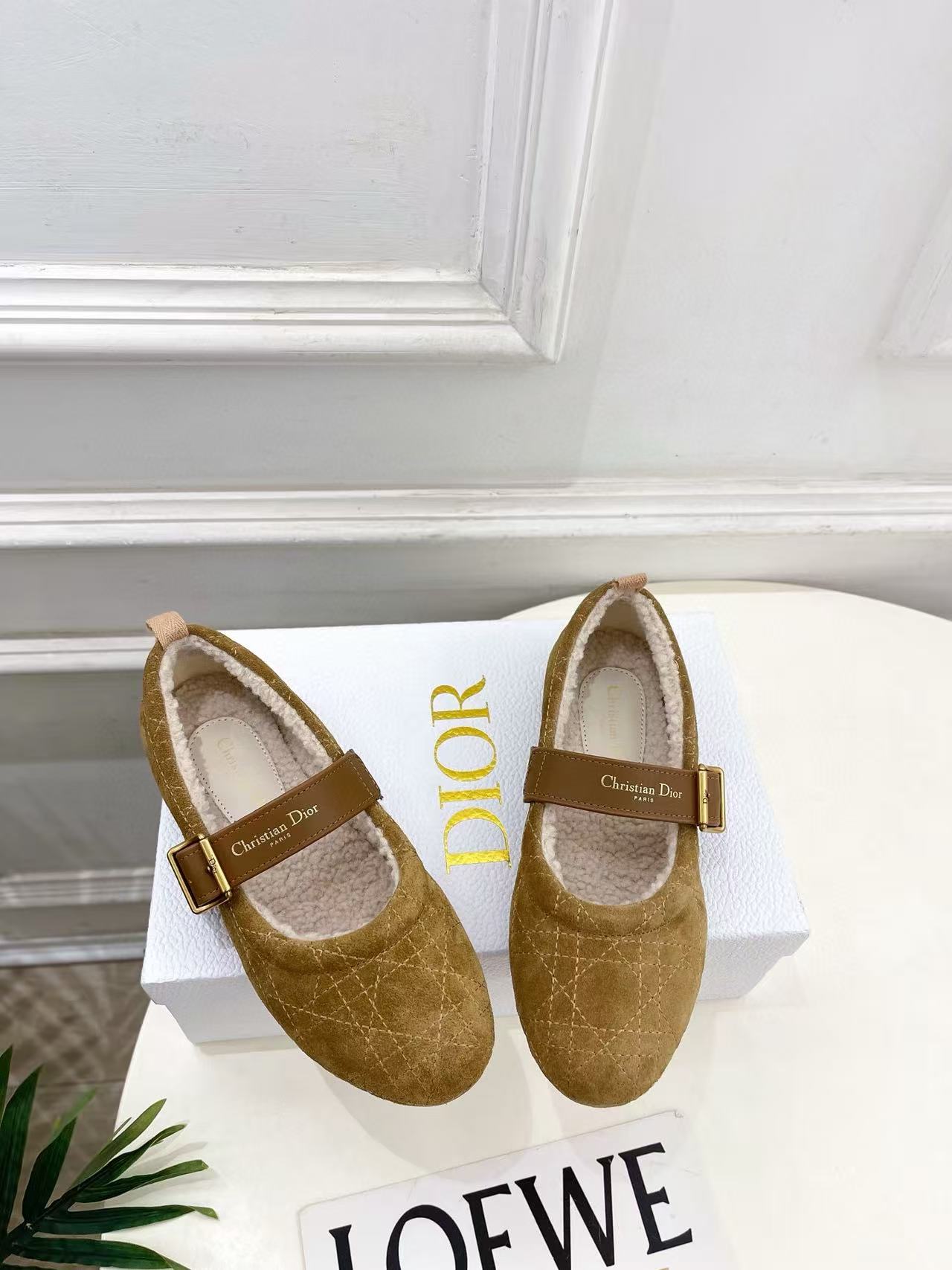 DIOR 高品質チェック柄ウールフラットシューズ【50％割引+送料無料】