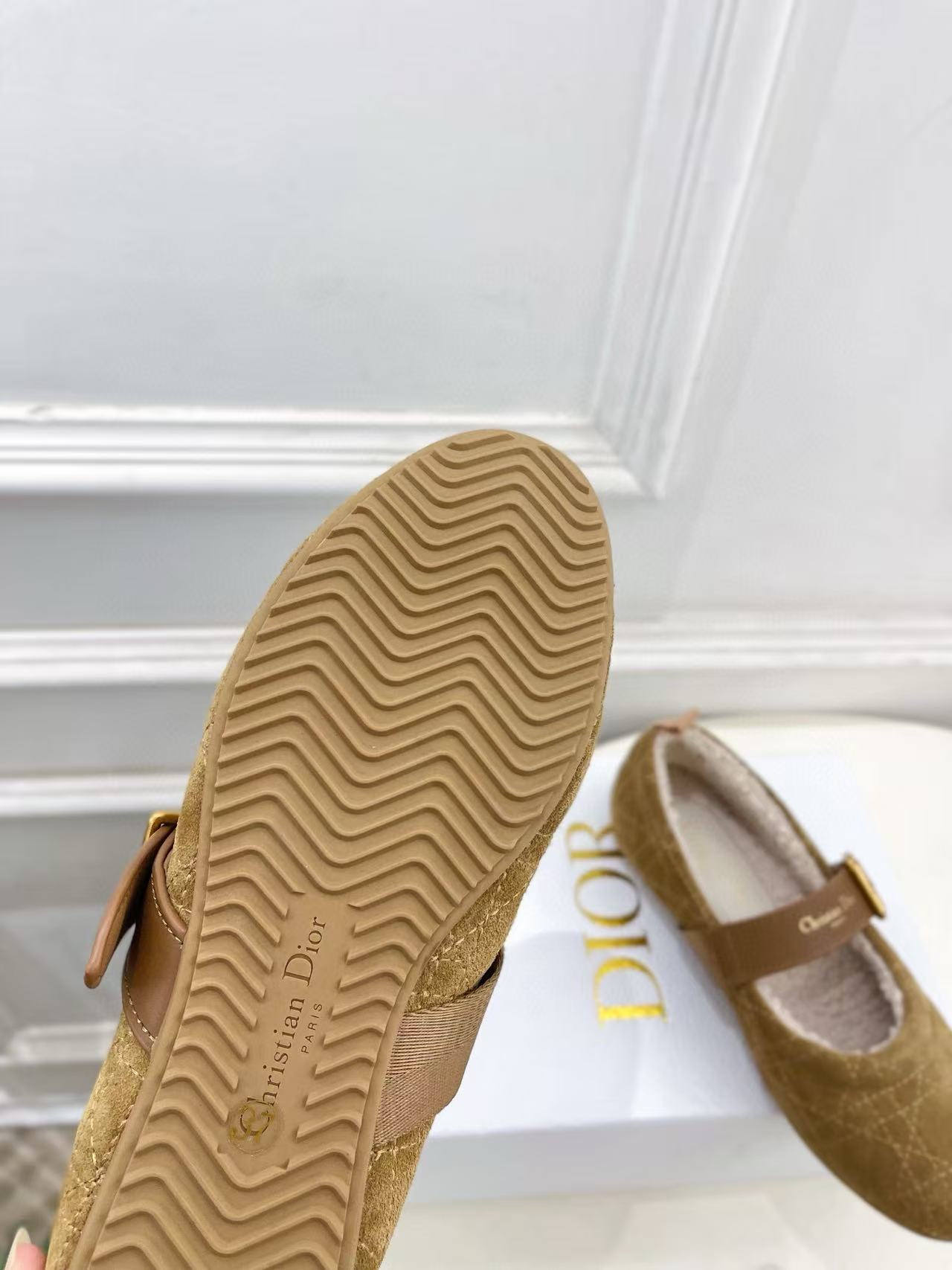 DIOR 高品質チェック柄ウールフラットシューズ【50％割引+送料無料】