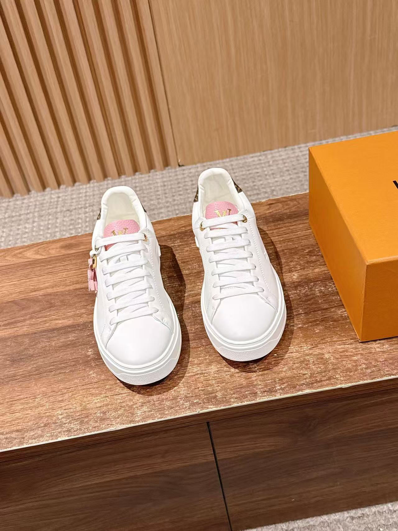 LVの高品質プラットフォームカジュアルシューズ【50％割引+送料無料】