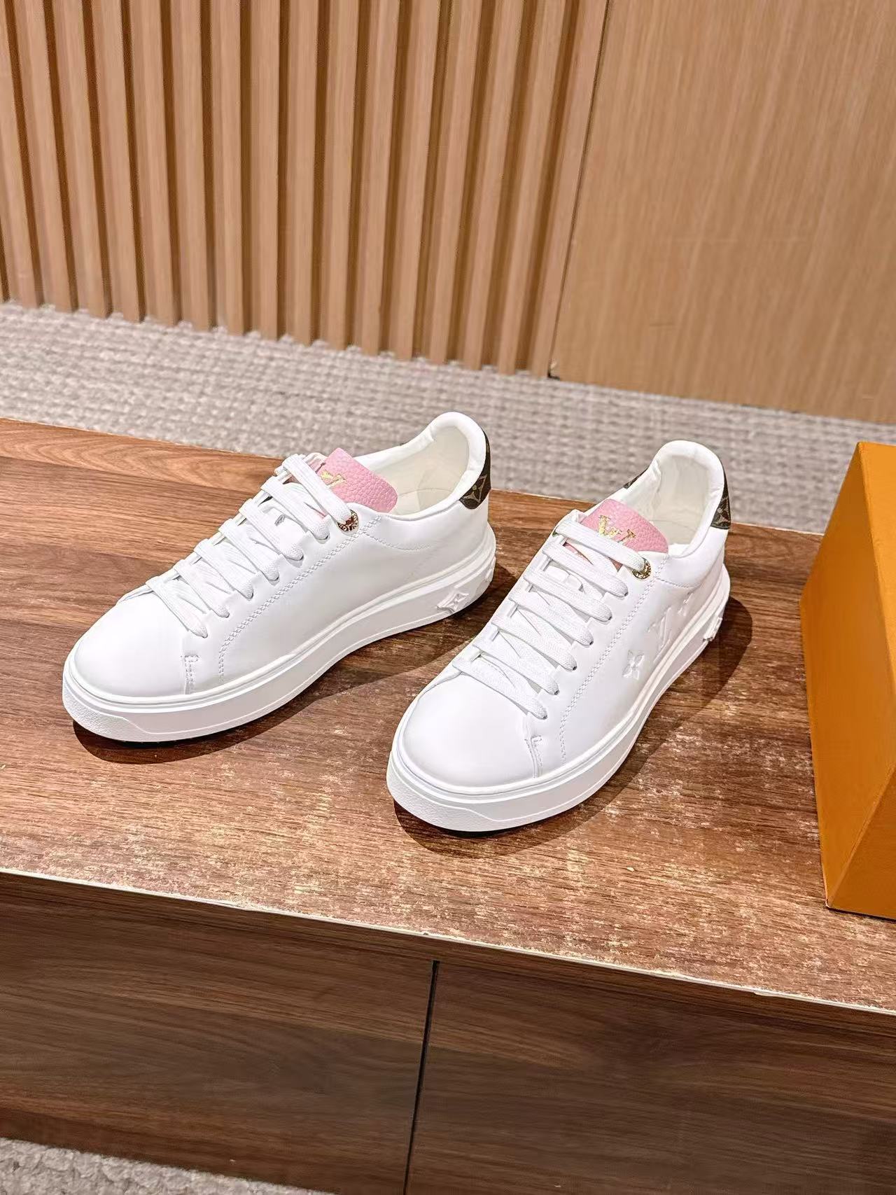 LVの高品質プラットフォームカジュアルシューズ【50％割引+送料無料】