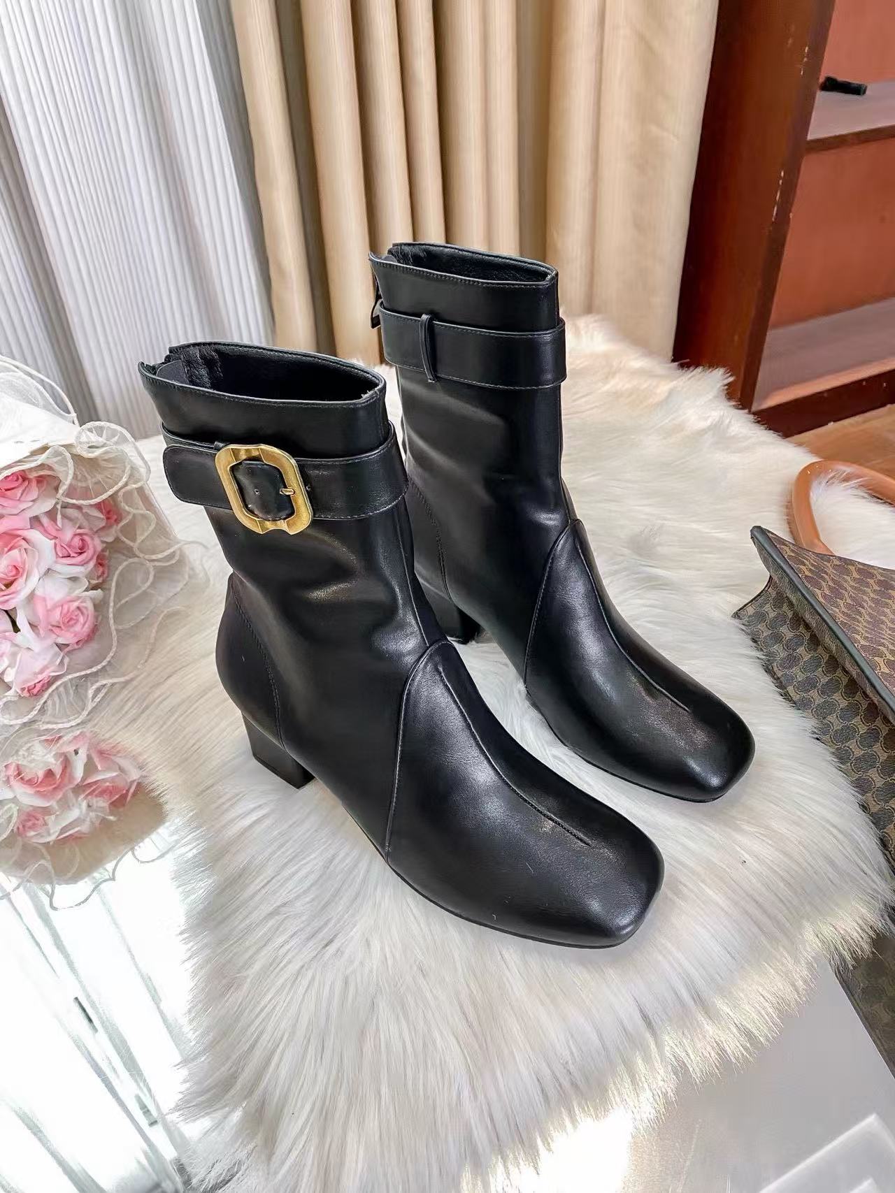 M1UM1U シンプルレザーアンクルブーツ【50％割引+送料無料】