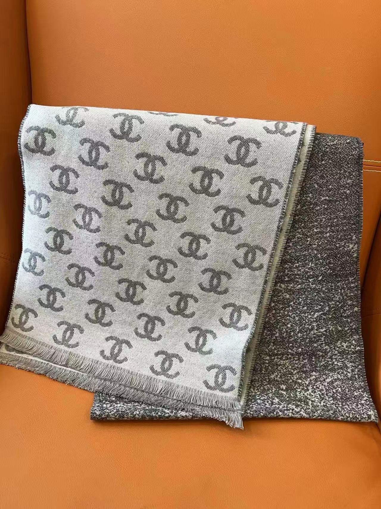 CHANE1 ダブルC カシミアスカーフ【50％割引+送料無料】