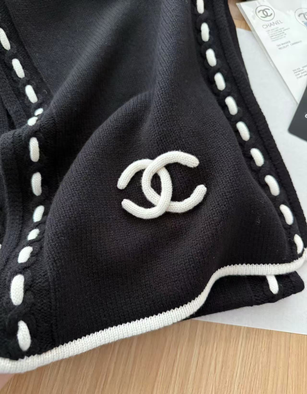 CHANE1 ダブルC ウールスカーフ【50％割引+送料無料】