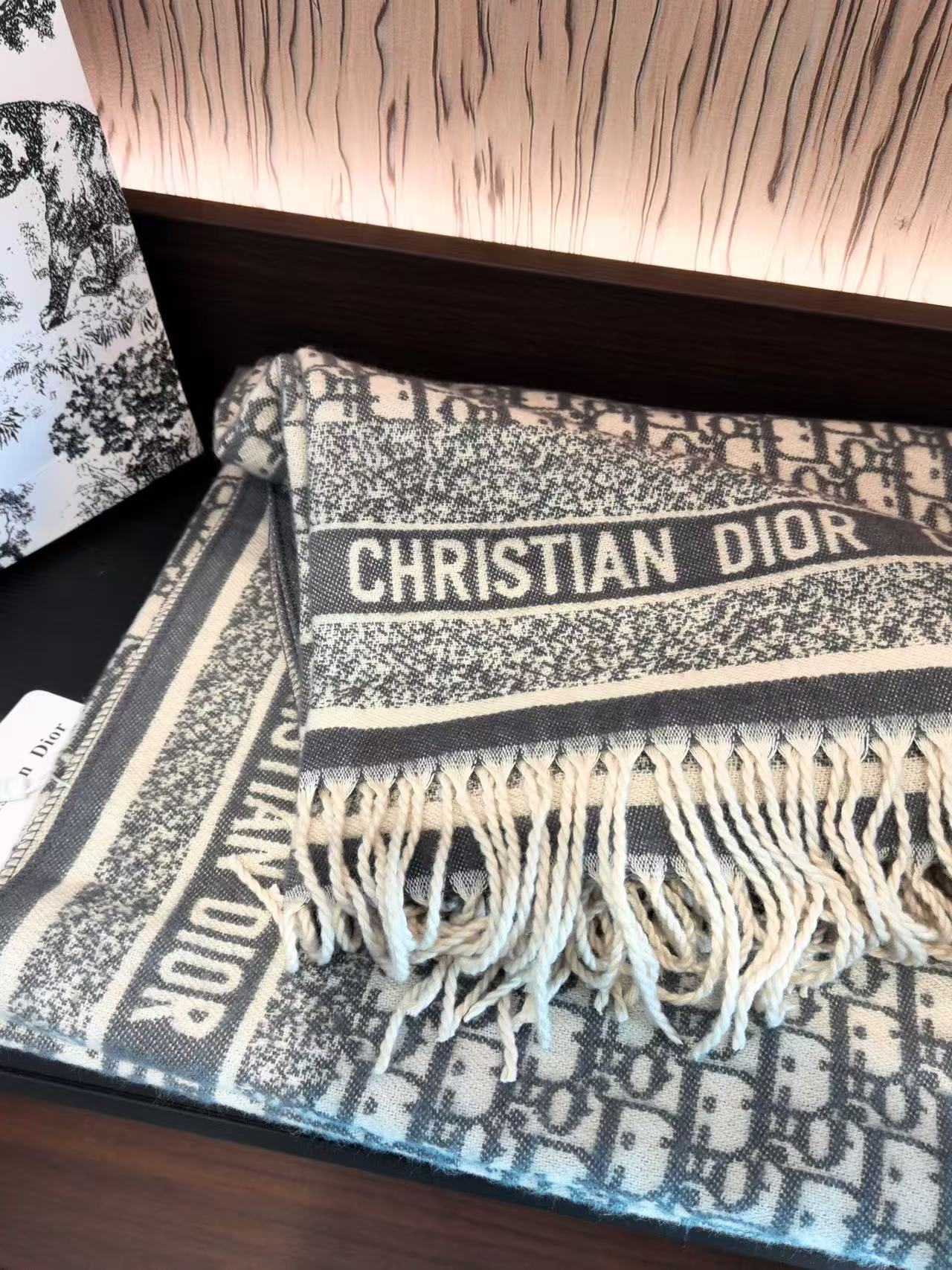 DIOR タッセルプリント カシミアブランケット【50％割引+送料無料】