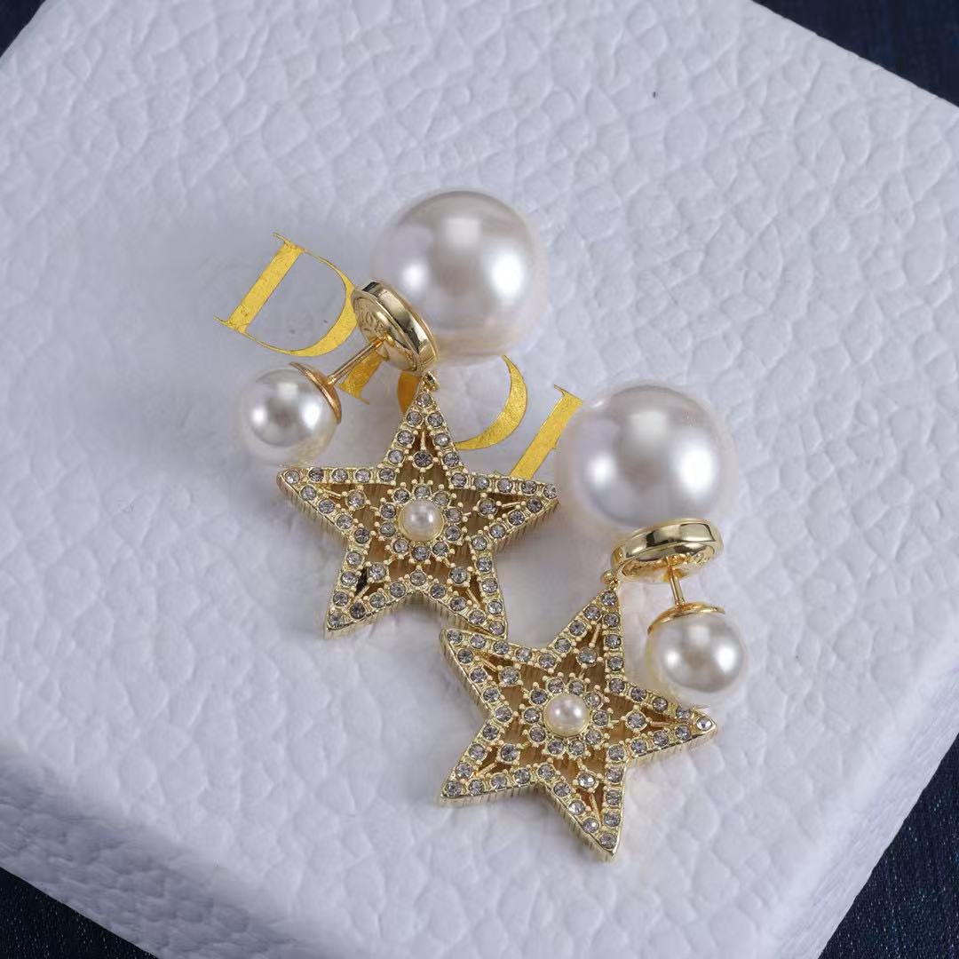 DI0R五芒星ダイヤモンドパールスタッドイヤリング【50％割引+送料無料】