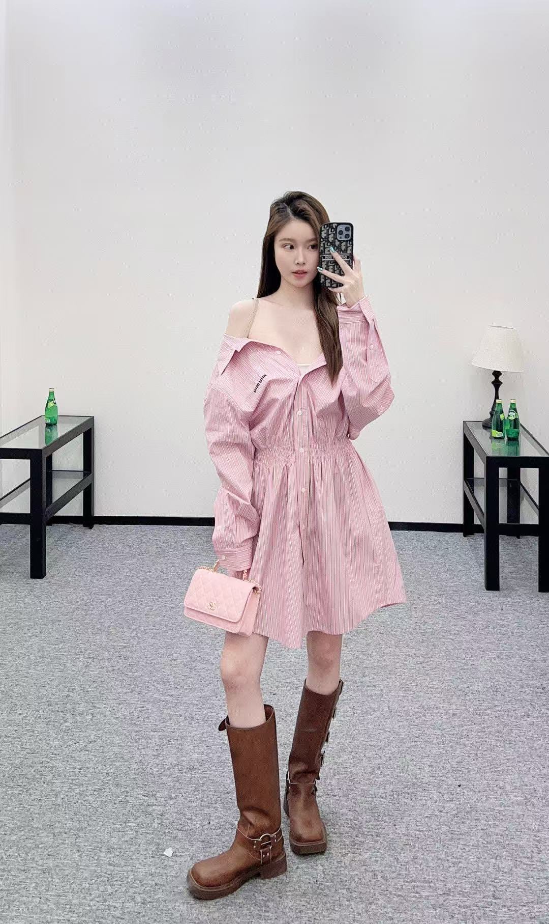 M1UM1U ストライプシャツ【50％割引+送料無料】