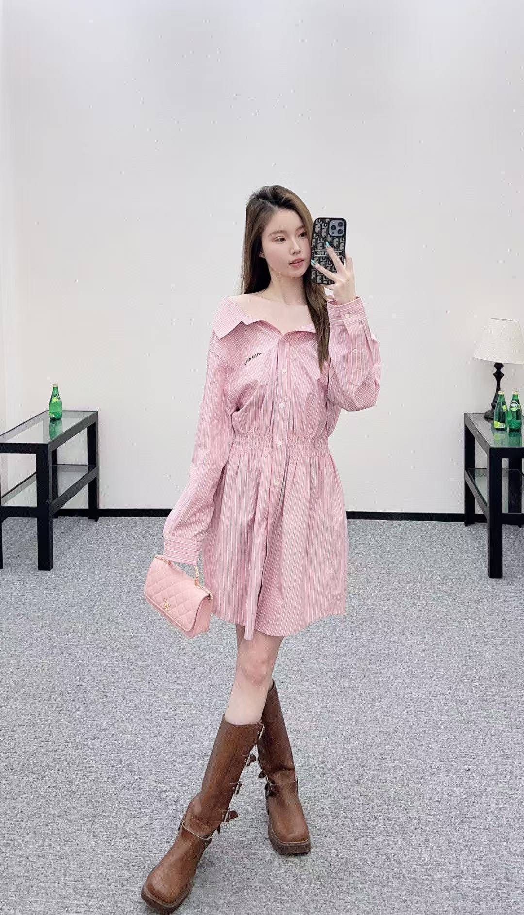 M1UM1U ストライプシャツ【50％割引+送料無料】