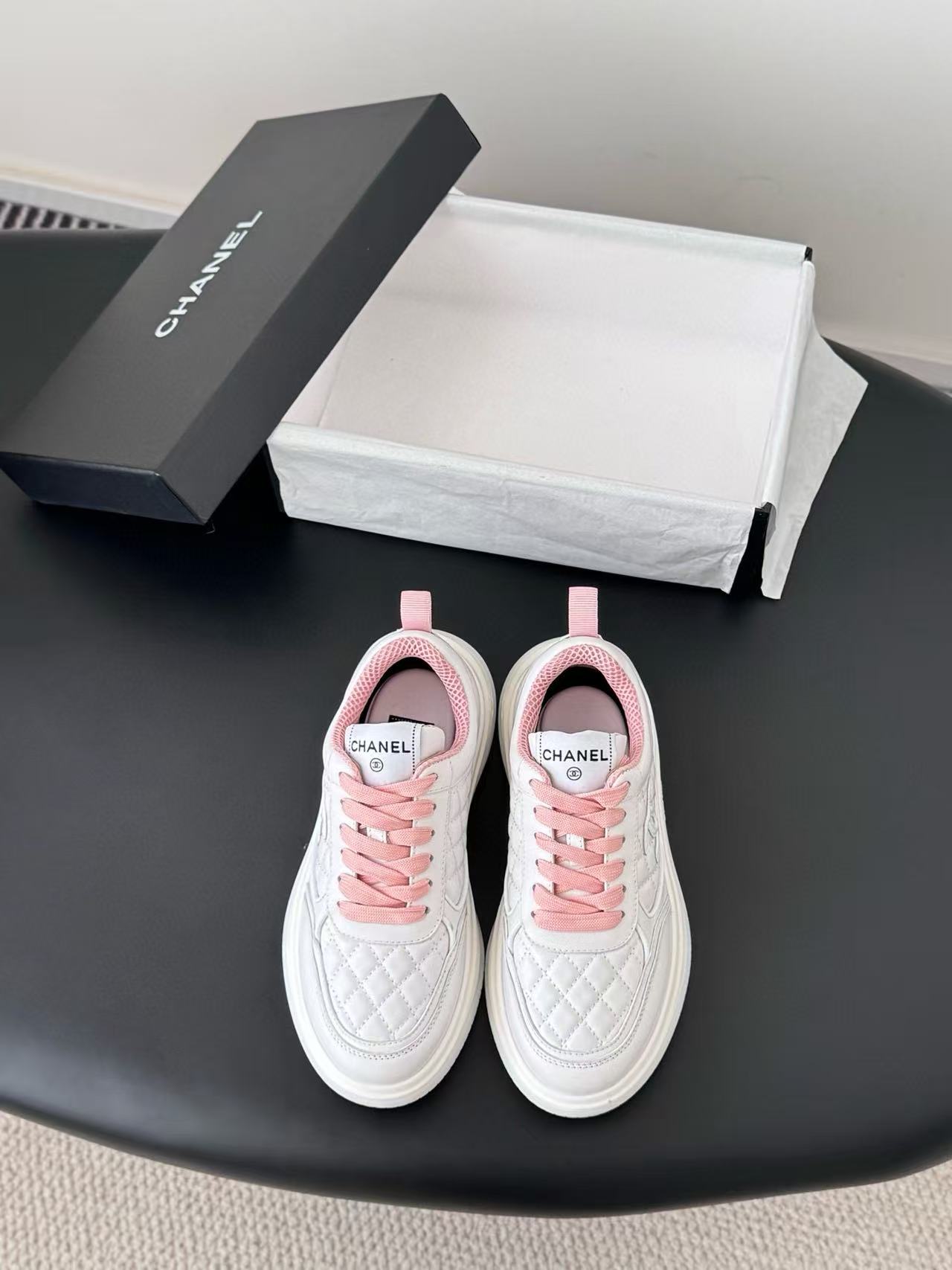 CHANE1 高品質ダブルCカジュアルシューズ【50％割引+送料無料】