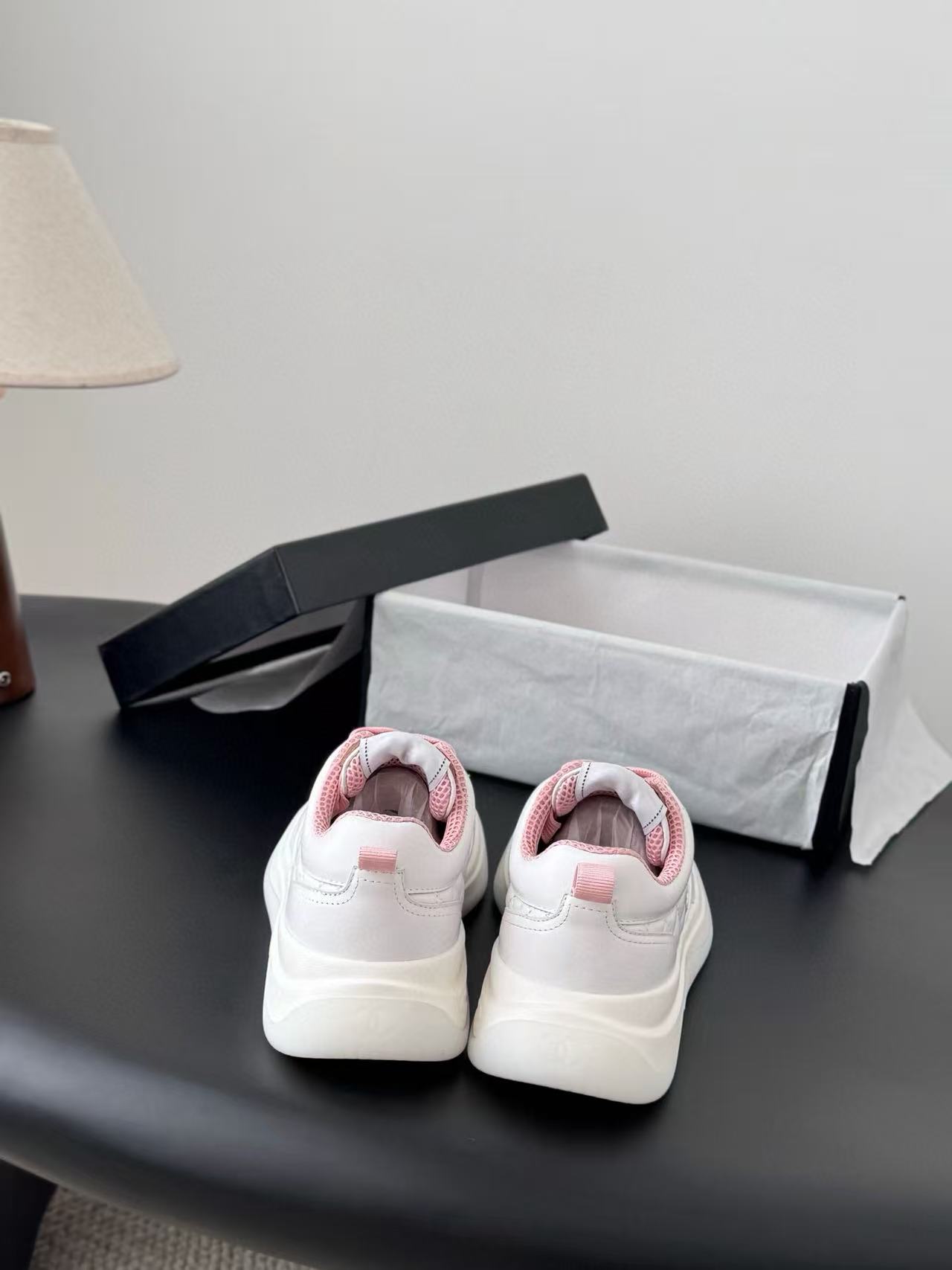 CHANE1 高品質ダブルCカジュアルシューズ【50％割引+送料無料】