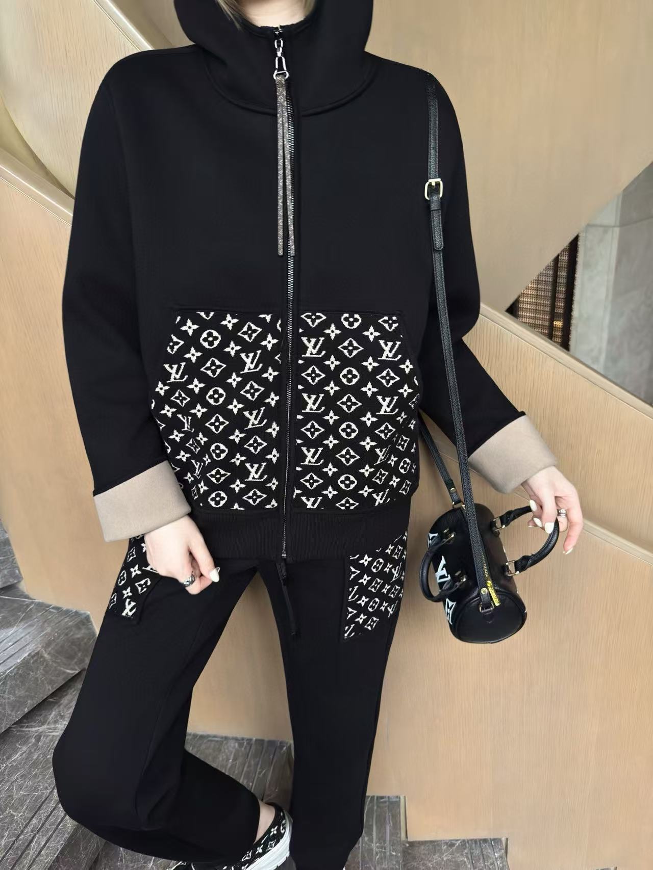 LVフード付きジャケット+パンツのツーピースセット【50％割引+送料無料】