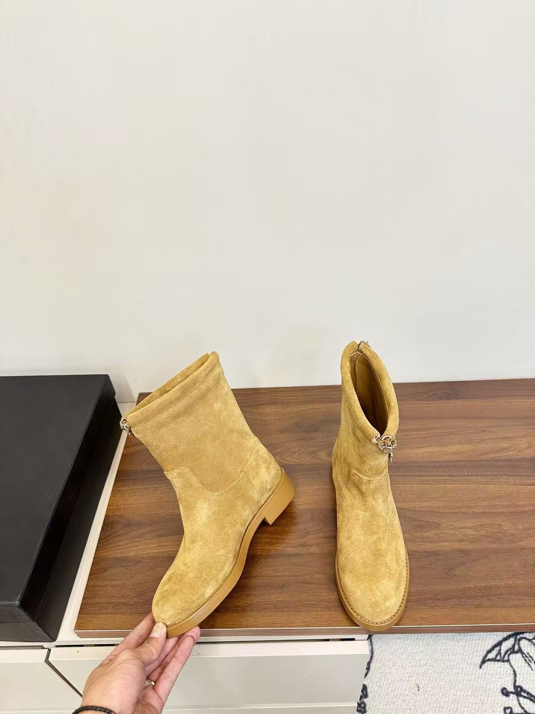 CHANE1 高品質チェーンディアレザーアンクルブーツ【50％割引+送料無料】