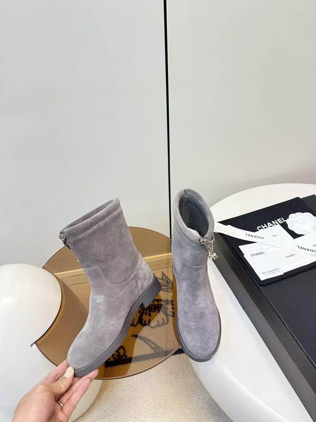 CHANE1 高品質チェーンディアレザーアンクルブーツ【50％割引+送料無料】