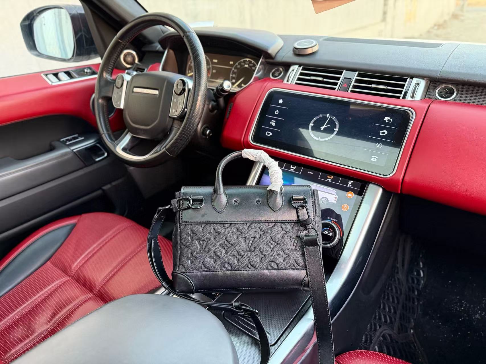 LVチェーンメンズショルダー/クロスボディバッグ【50％割引+送料無料】