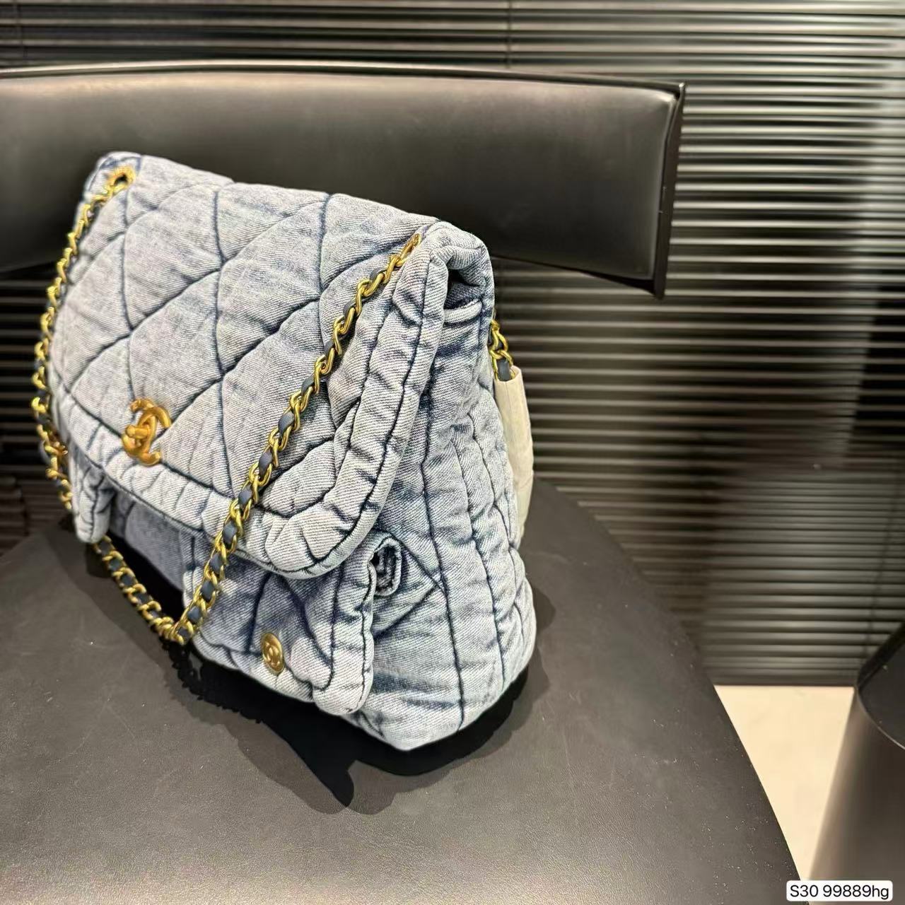 CHANE1 チェーンデニムバッグ【50％割引+送料無料】