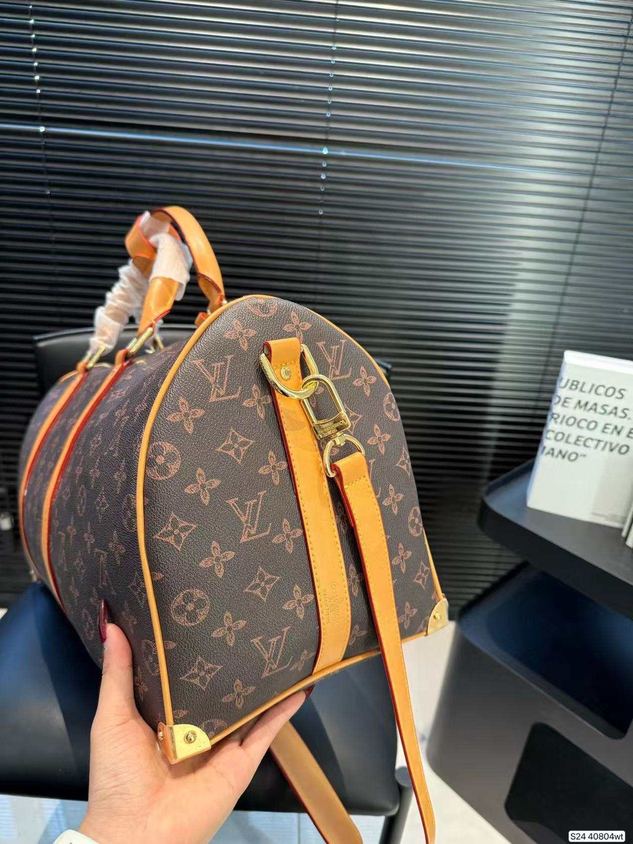 LVプリントトラベルバッグ【50％割引+送料無料】