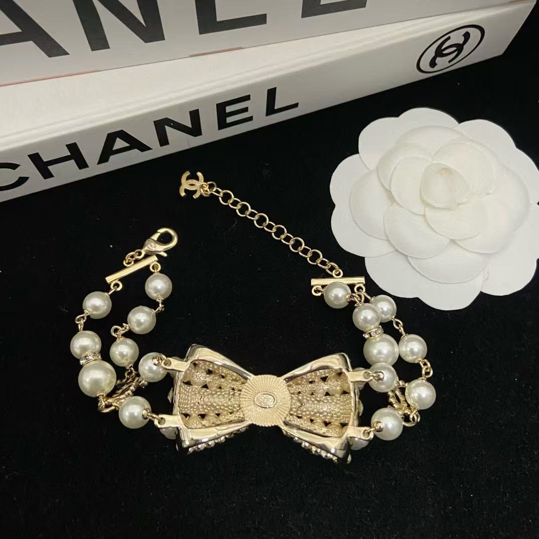CHANE1 ボウ ダブルC パールブレスレット【50％割引+送料無料】