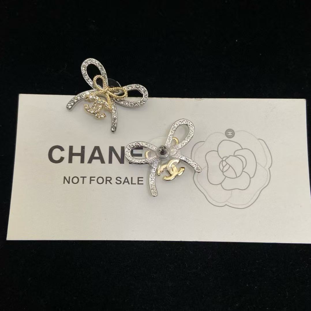 CHANE1 ボウ ダブルC ダイヤモンド スタッドピアス【50％割引+送料無料】