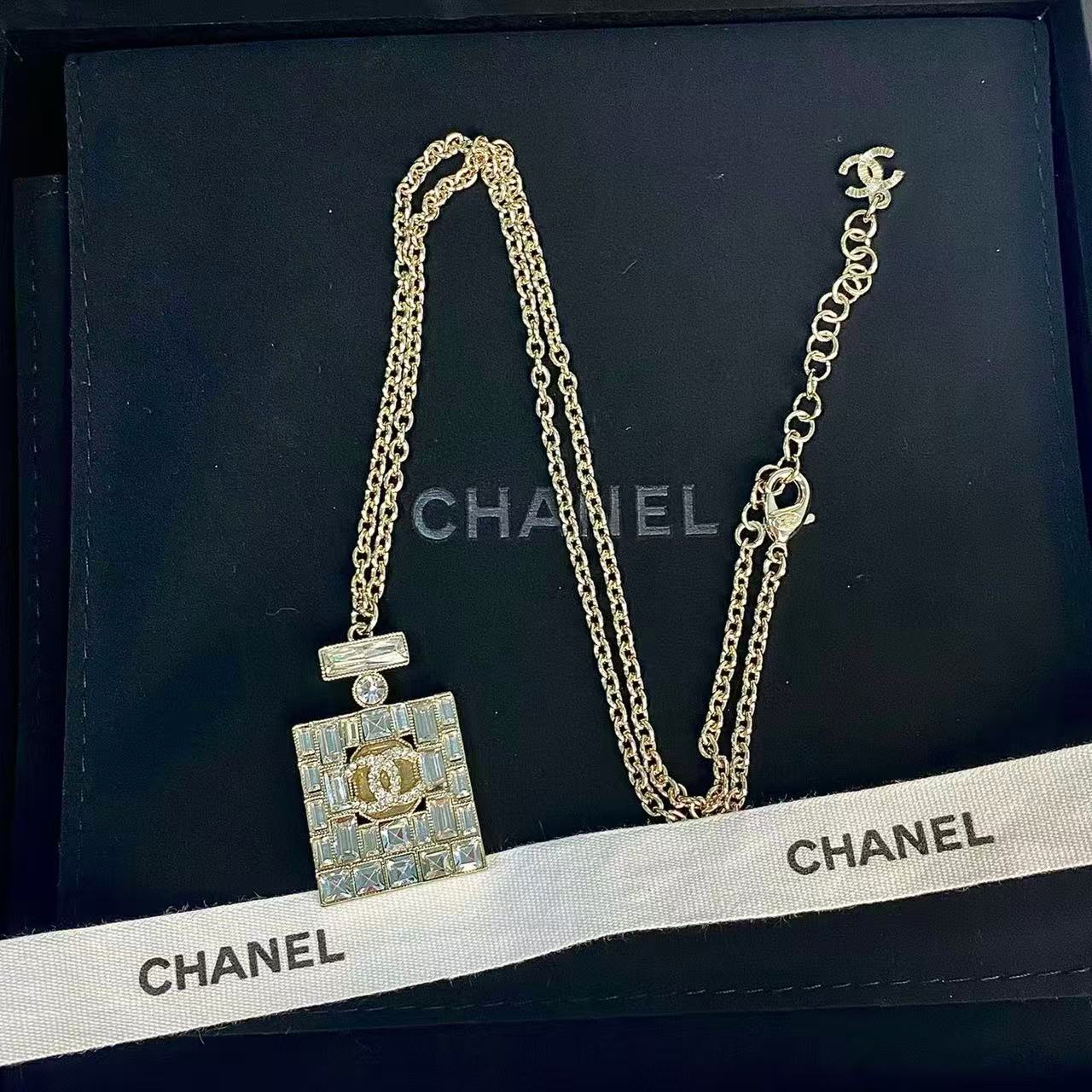 CHANE1 ダブルC パフュームボトル ダイヤモンドネックレス【50％割引+送料無料】