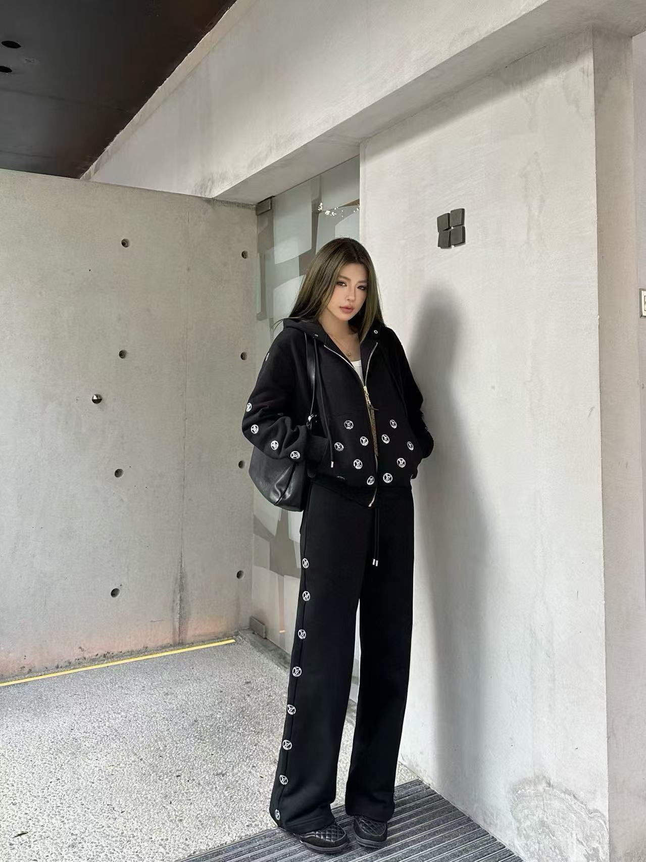 LVフード付きジップアップジャケット+パンツのツーピースセット【50％割引+送料無料】