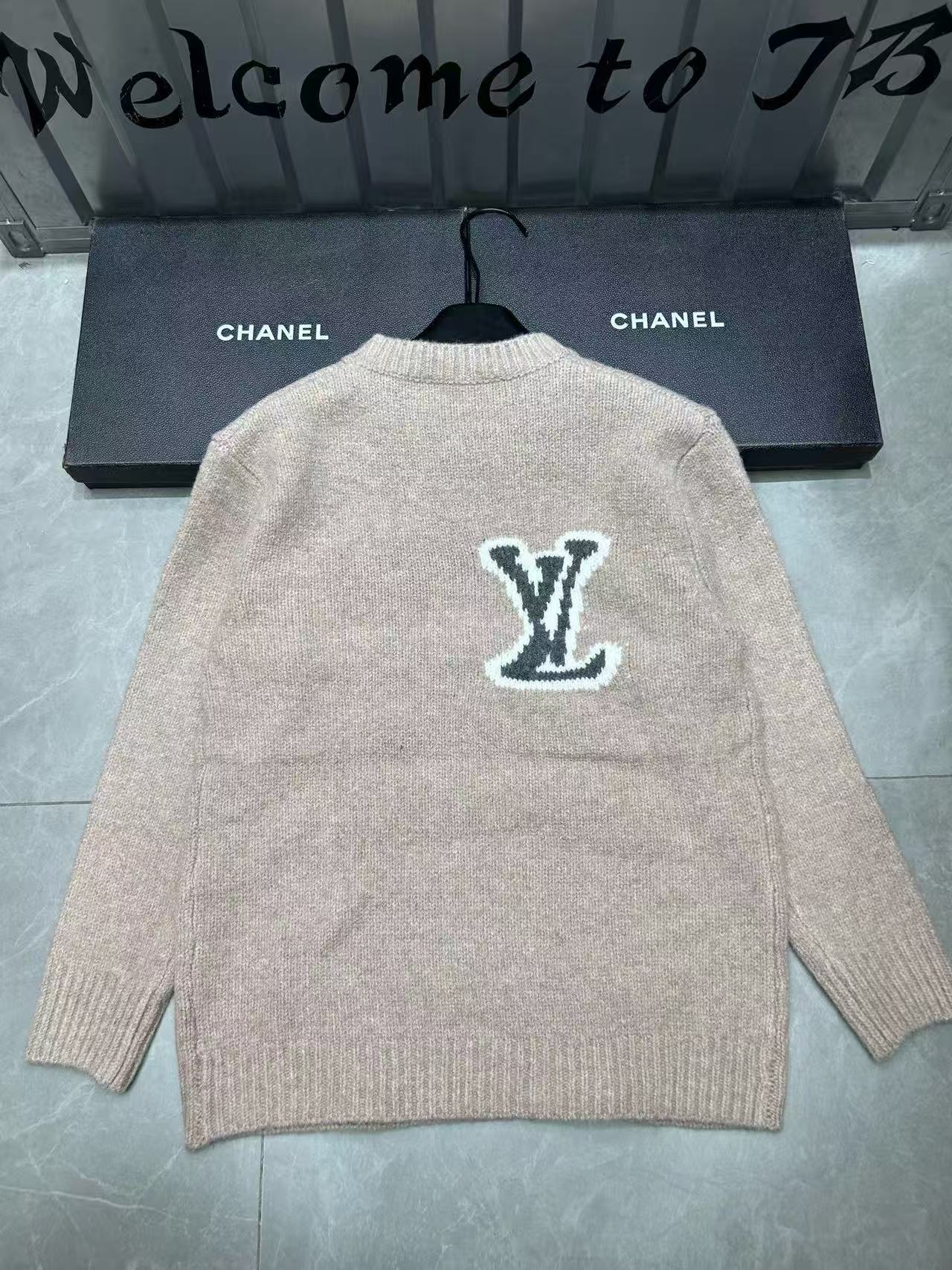 LVウールロゴセーター【50％割引+送料無料】