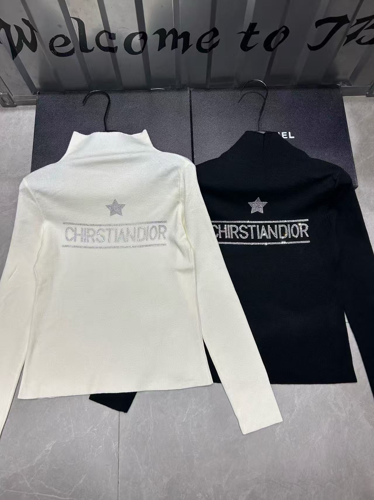 DIOR ファイブポインテッドスター ラインストーン セーター【50％割引+送料無料】