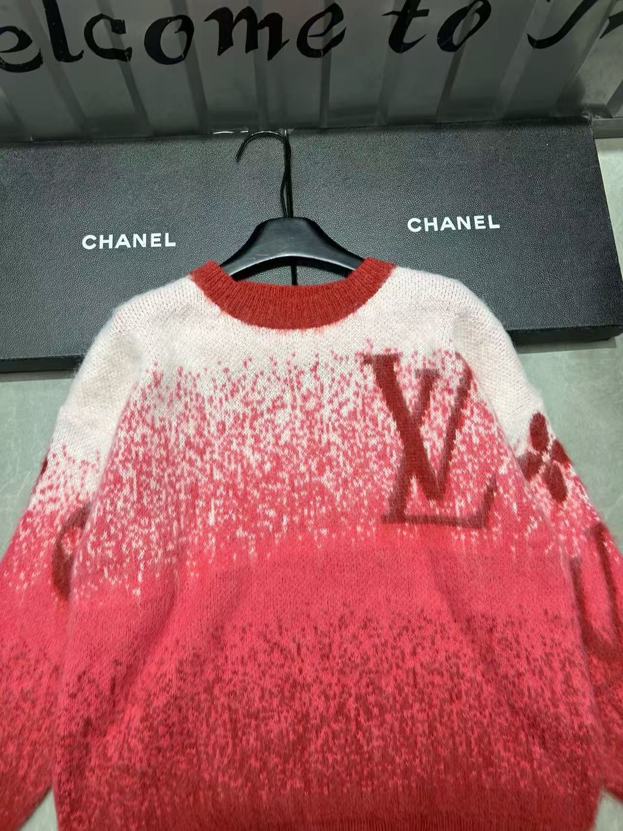 LVグラデーションウールセーター【50％割引+送料無料】