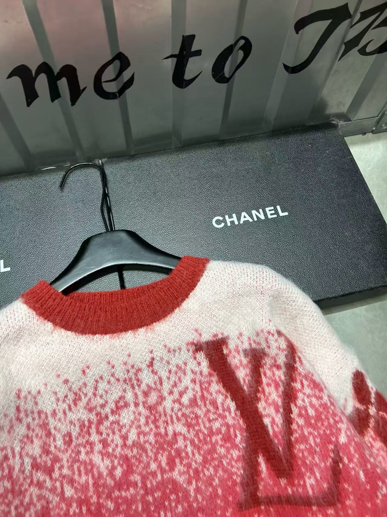 LVグラデーションウールセーター【50％割引+送料無料】