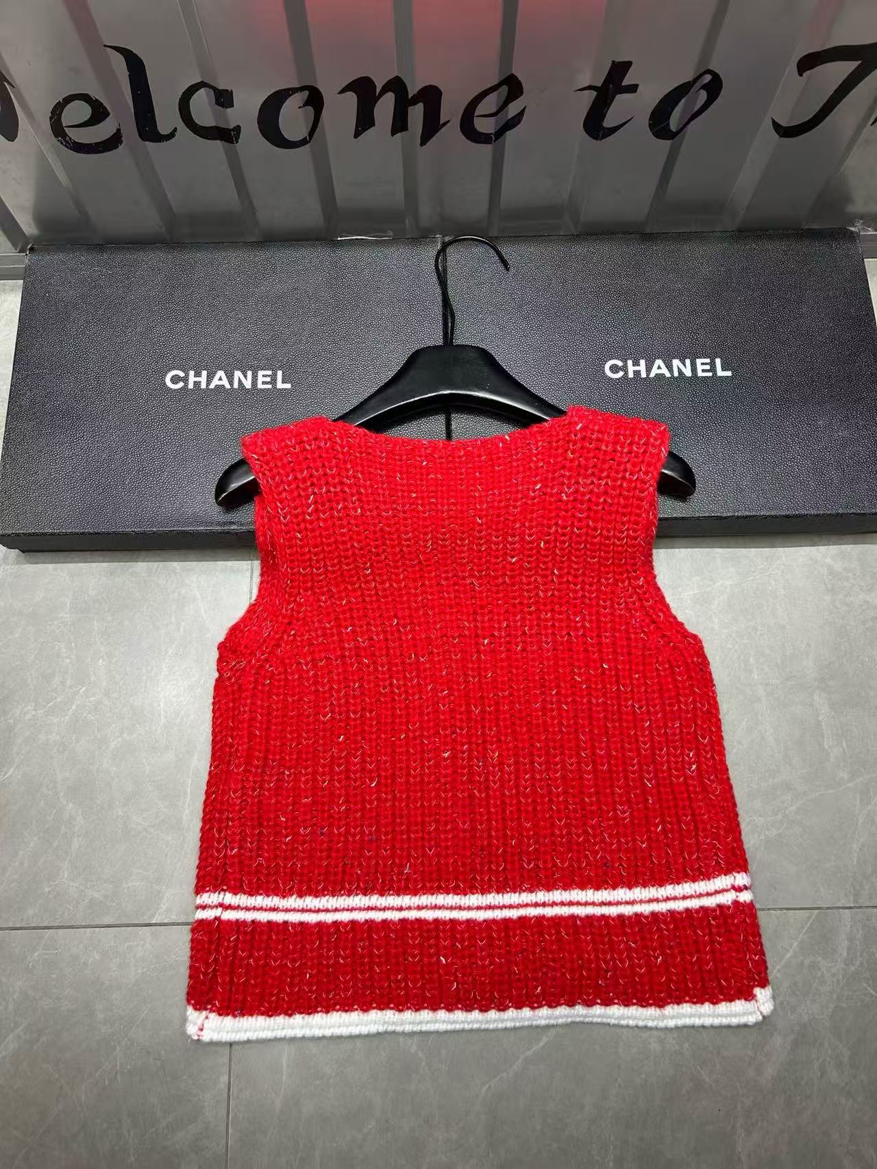 M1UM1U ハート型ウールベスト【50％割引+送料無料】