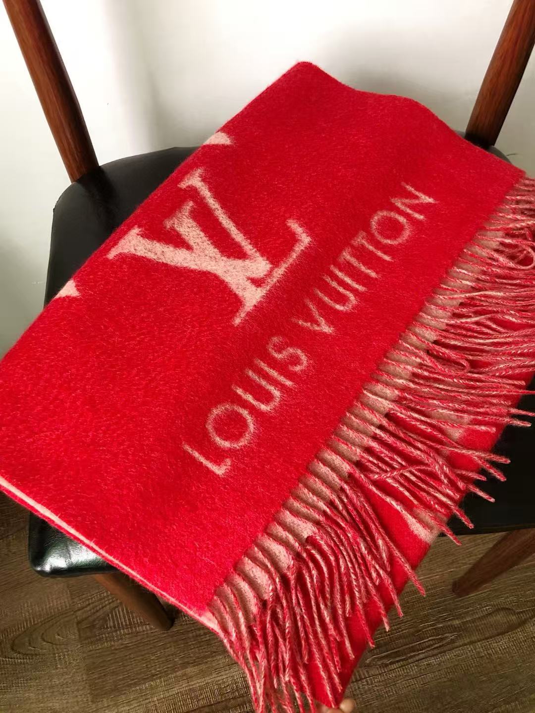 LV四つ葉のクローバータッセルカシミアスカーフ【50％割引+送料無料】