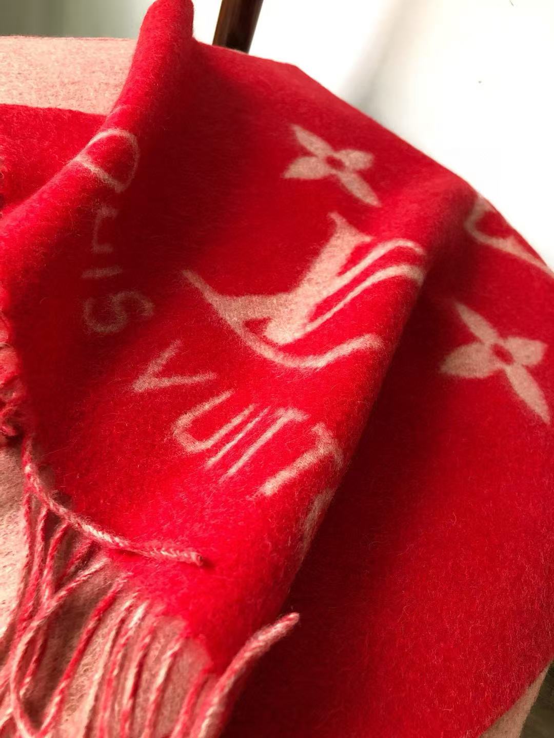 LV四つ葉のクローバータッセルカシミアスカーフ【50％割引+送料無料】