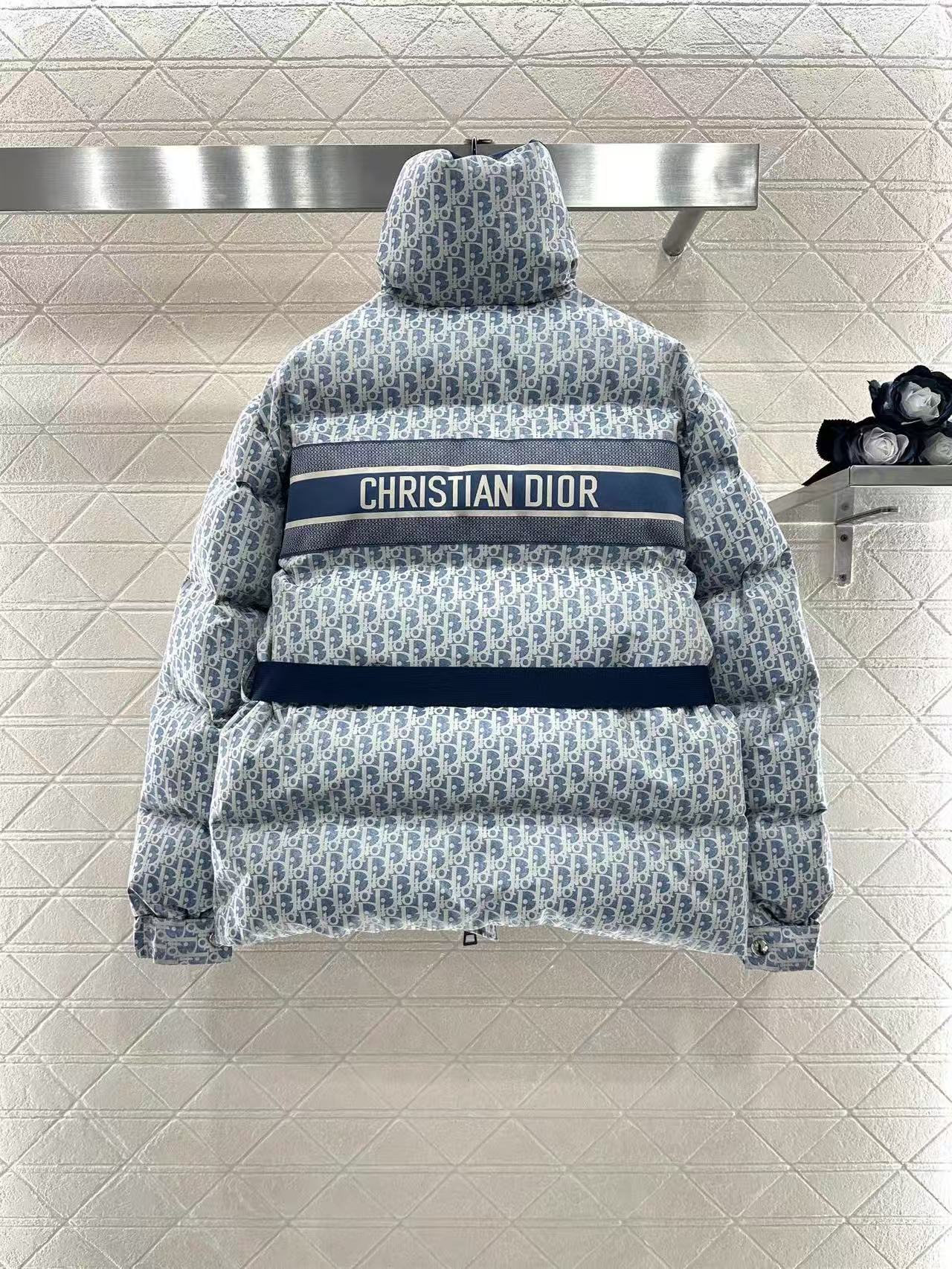 DIOR ジャカード ダウンジャケット【50％割引+送料無料】