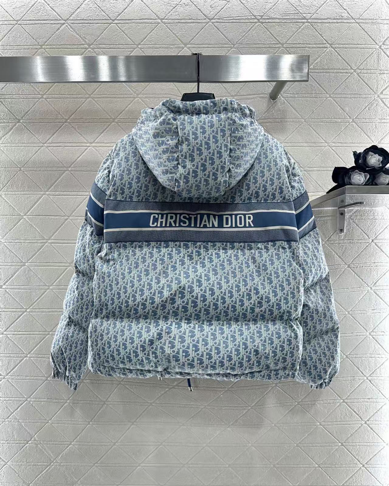 DIOR フード付きジャカードダウンジャケット【50％割引+送料無料】