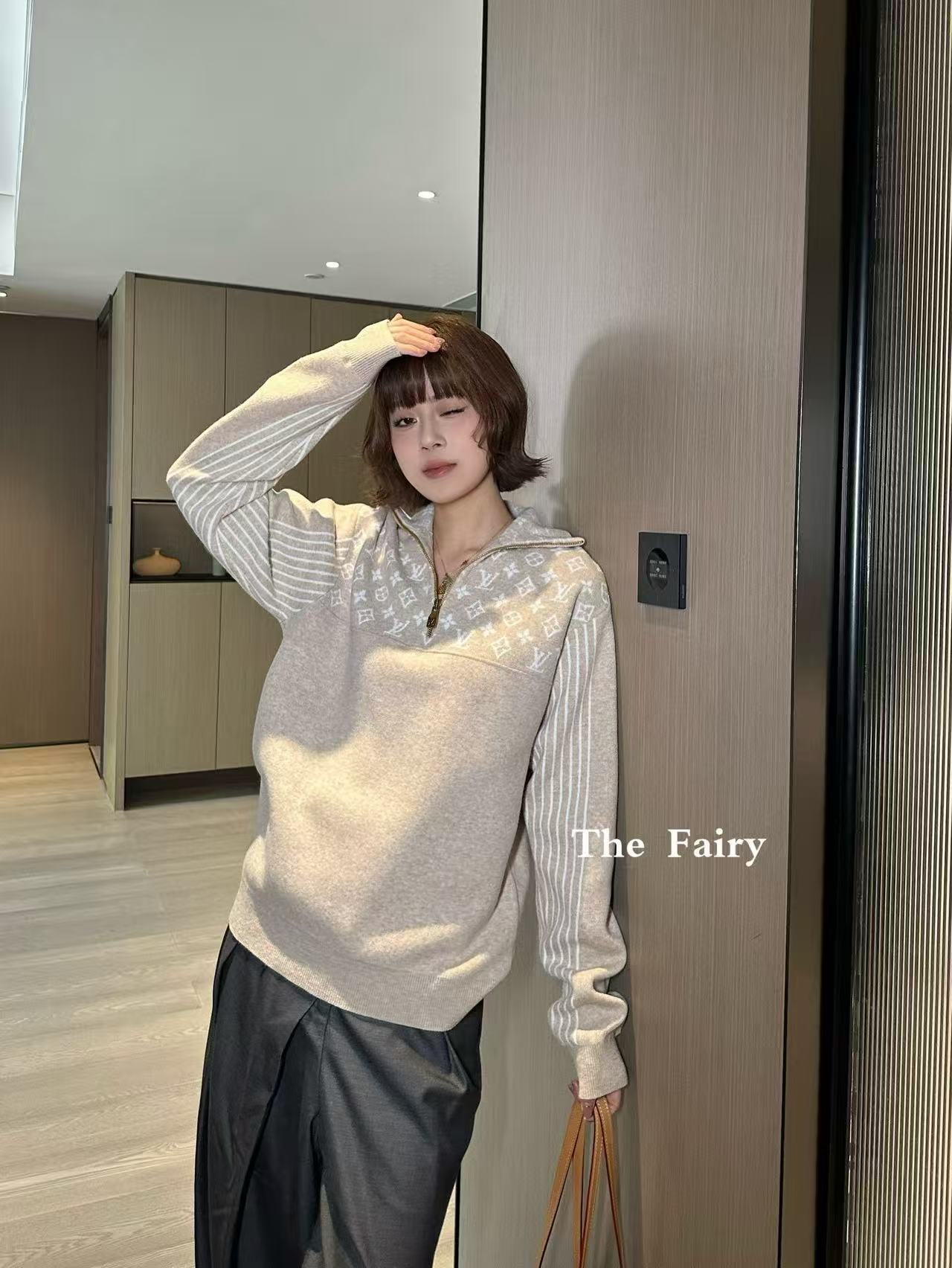 LVハーフジップニットトップ【50％割引+送料無料】