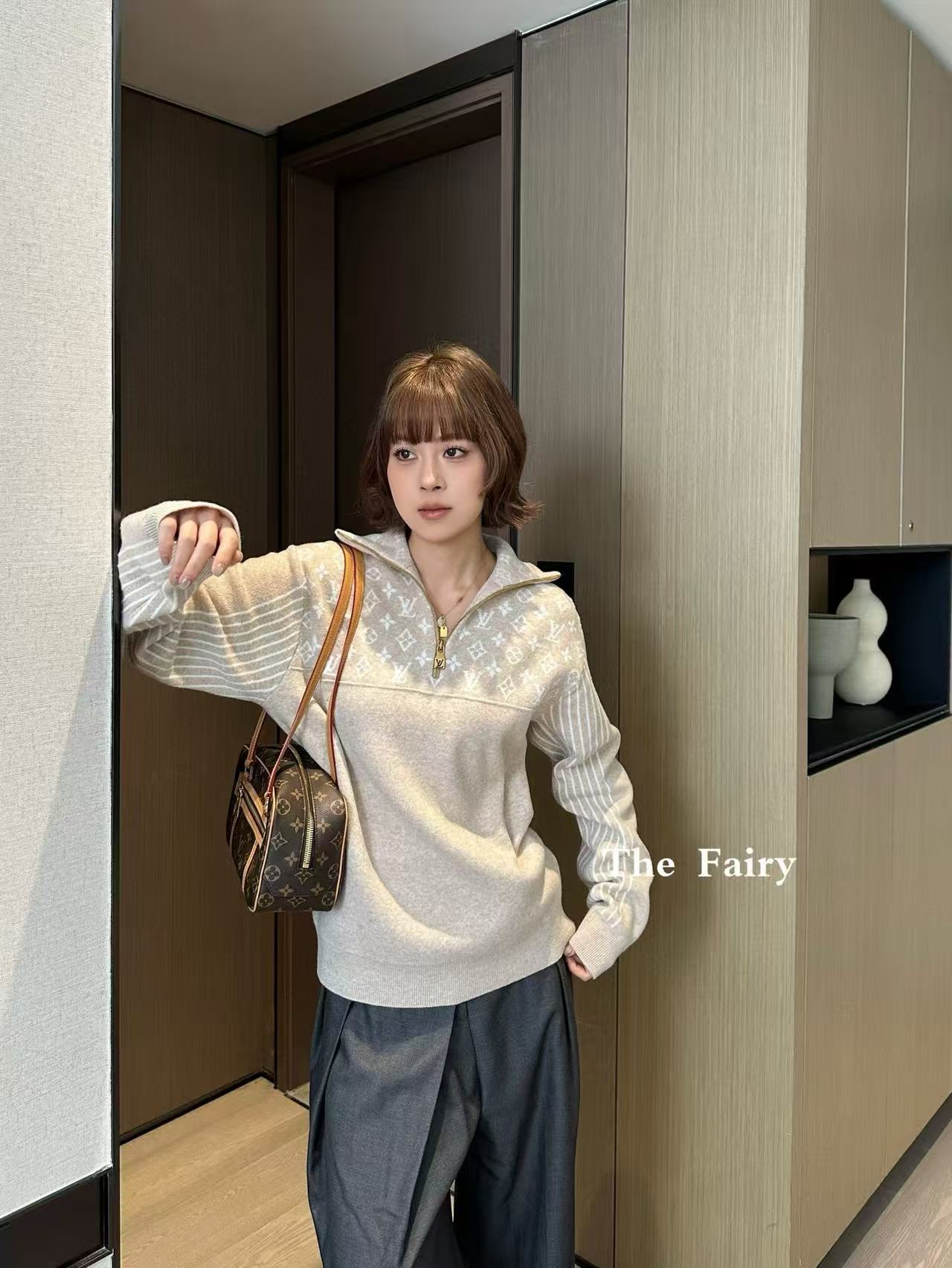 LVハーフジップニットトップ【50％割引+送料無料】