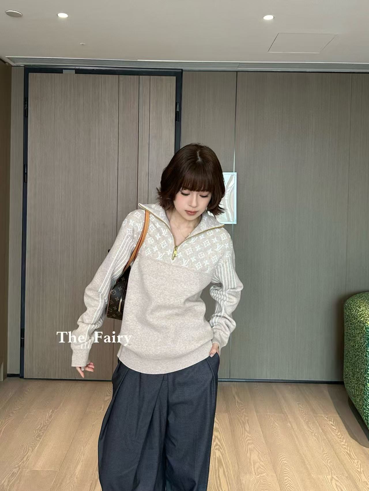 LVハーフジップニットトップ【50％割引+送料無料】