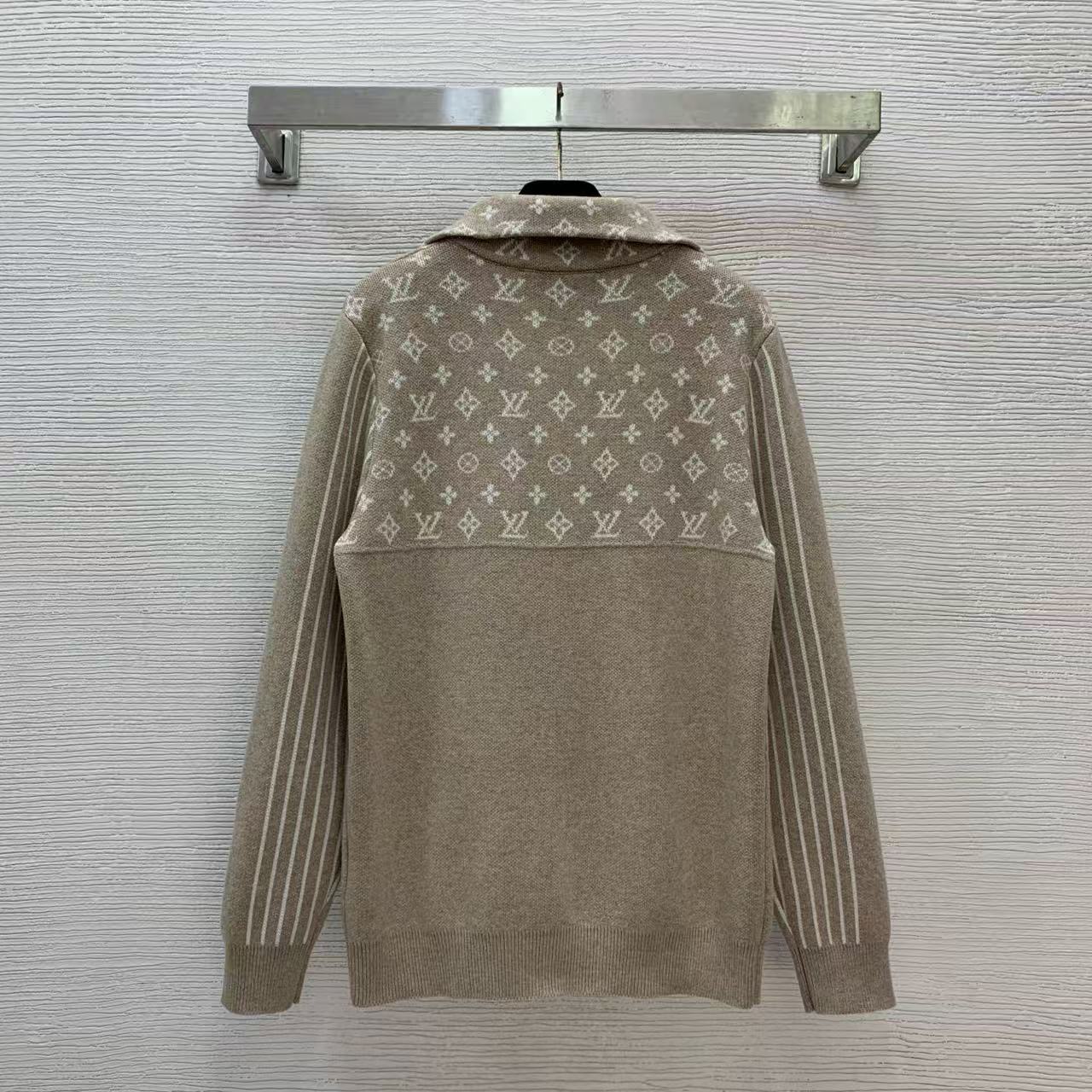 LVプリント ハーフジップ セーター【50％割引+送料無料】