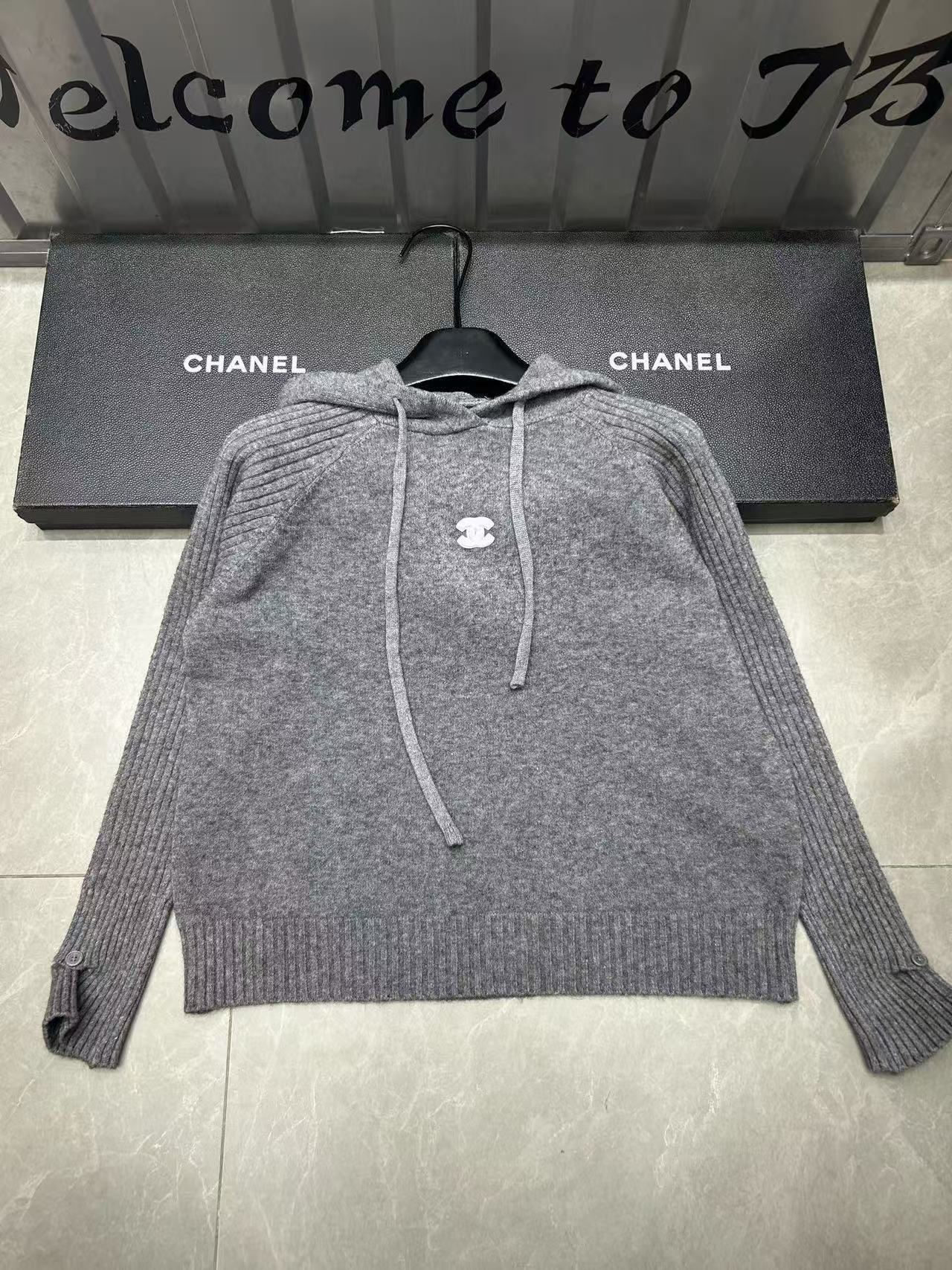 CHANE1 ダブルC フード付きウールセーター【50％割引+送料無料】