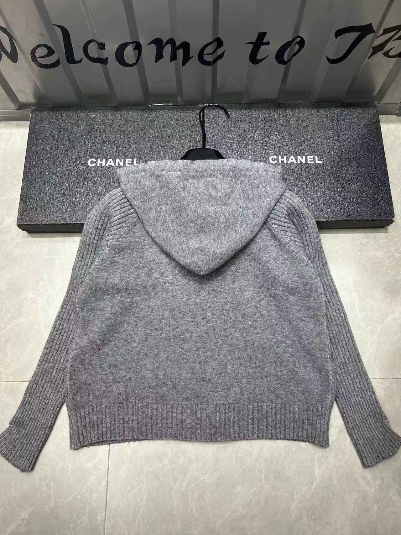 CHANE1 ダブルC フード付きウールセーター【50％割引+送料無料】