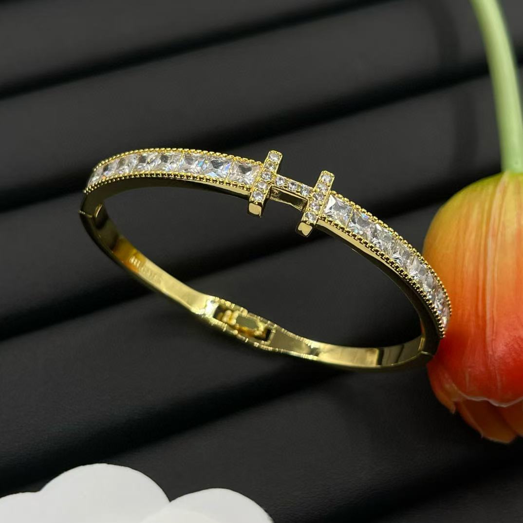 HEREM5 ダイヤモンドブレスレット【50％割引+送料無料】