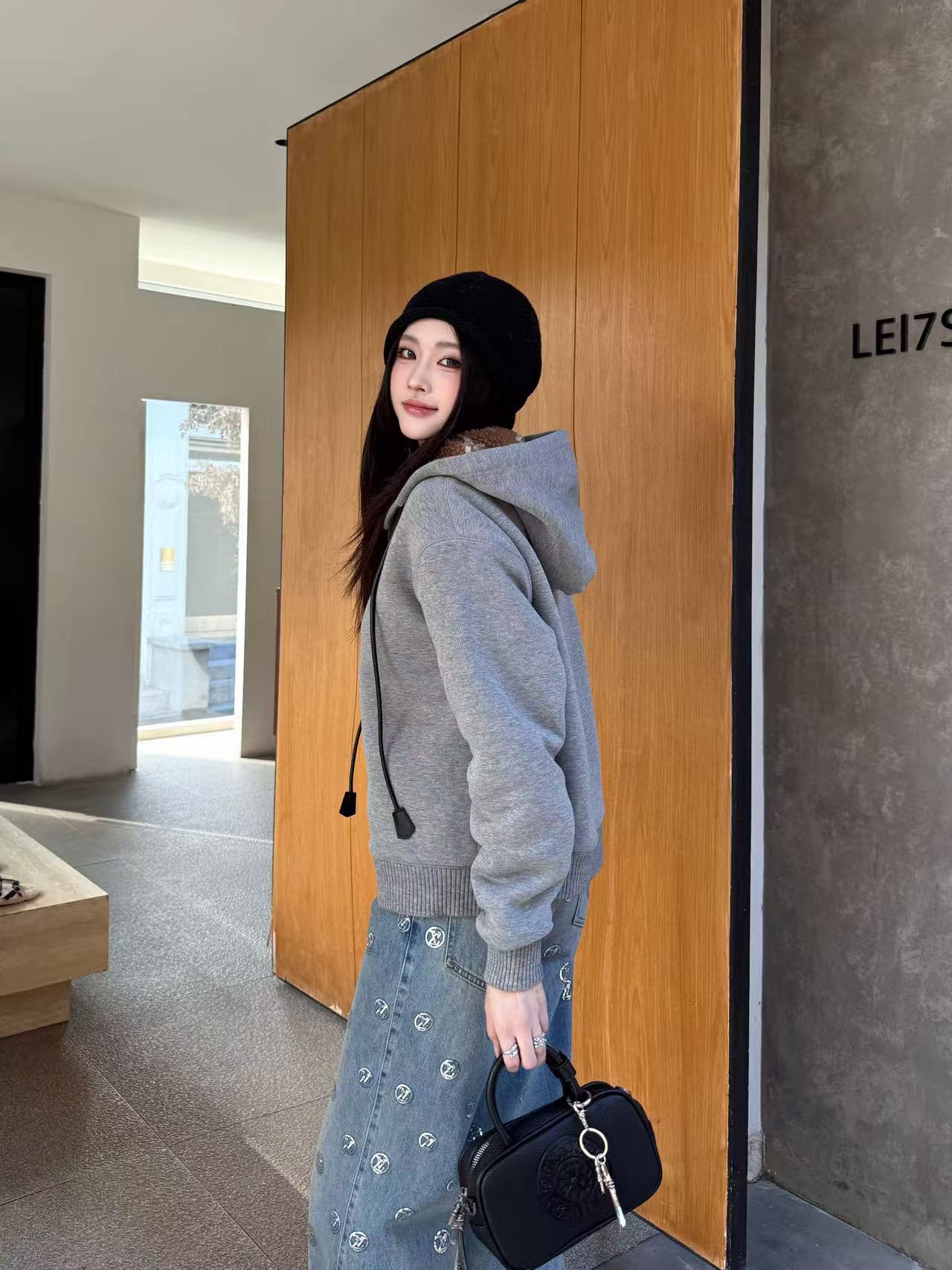 LV フード付きリバーシブルジャケット【50％割引+送料無料】