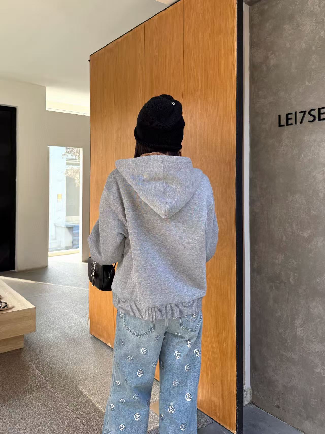 LV フード付きリバーシブルジャケット【50％割引+送料無料】