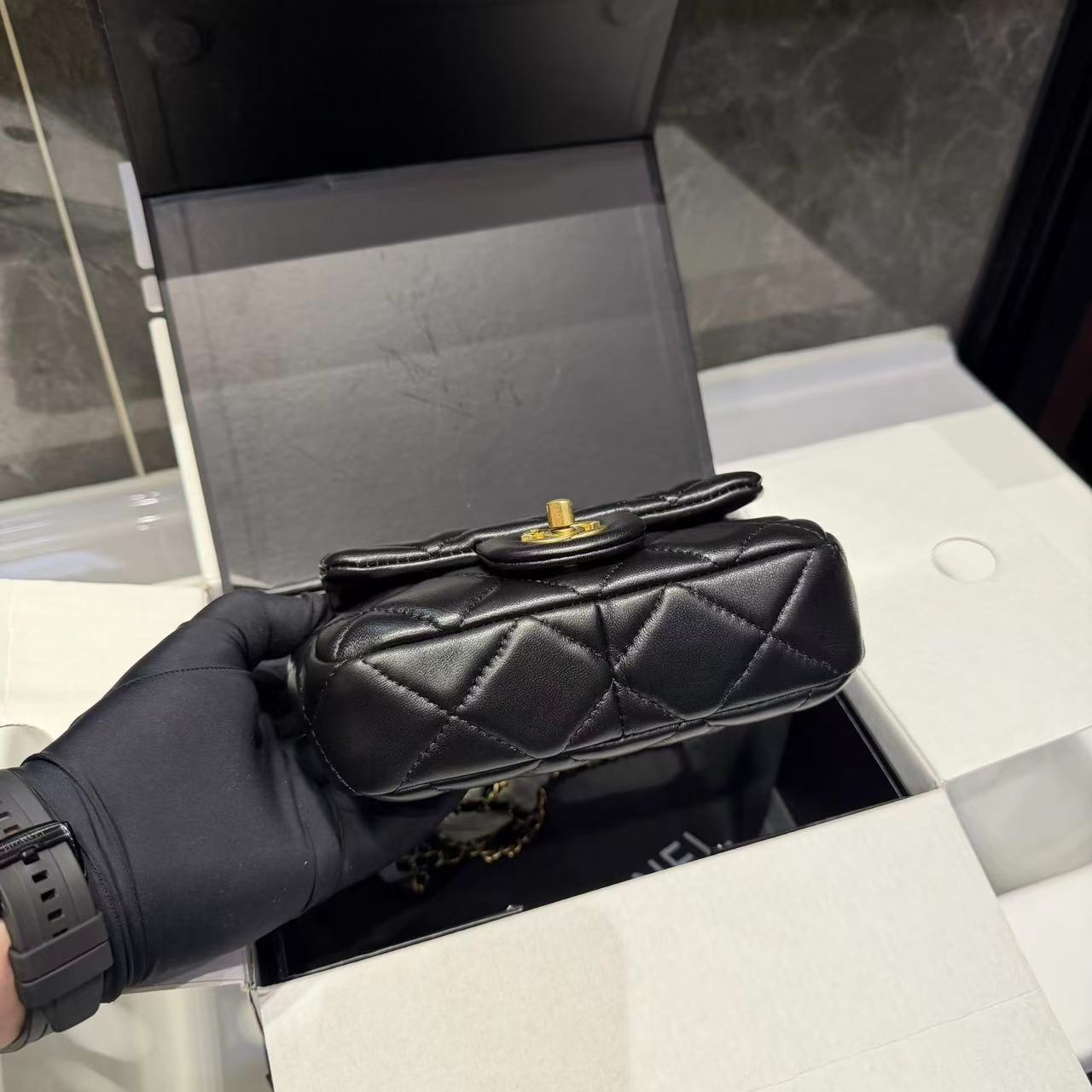 CHANE1 パールチェーンバッグ【50％割引+送料無料】